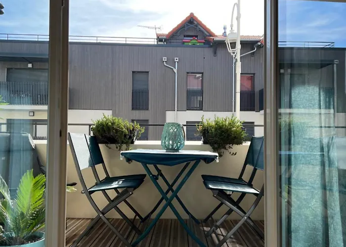 Appt T2 - 4 Pers - Centre - Parking Appartement *